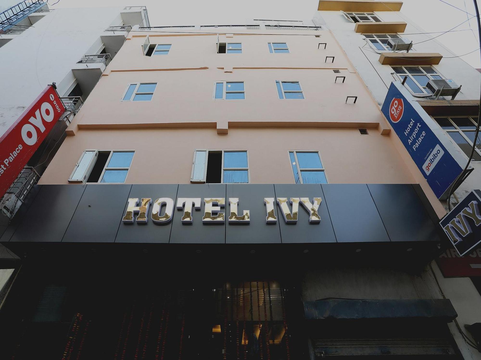 Hotel Ivy Nuova Delhi Esterno foto